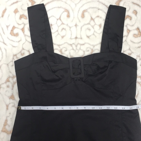 Versatile 3/4 Length Black Dress - Picture 3 of 6